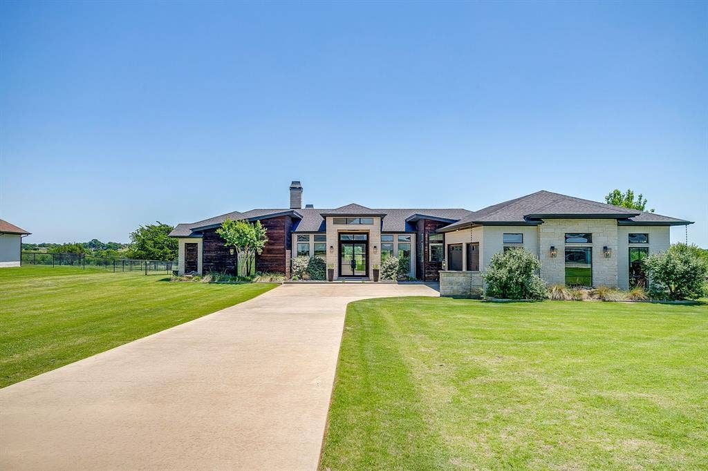 6372 Rigel Road, Godley, TX 76044 6372 Rigel Road, Godley, TX 76044