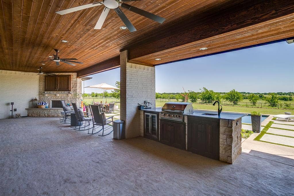 6372 Rigel Road, Godley, TX 76044 6372 Rigel Road, Godley, TX 76044