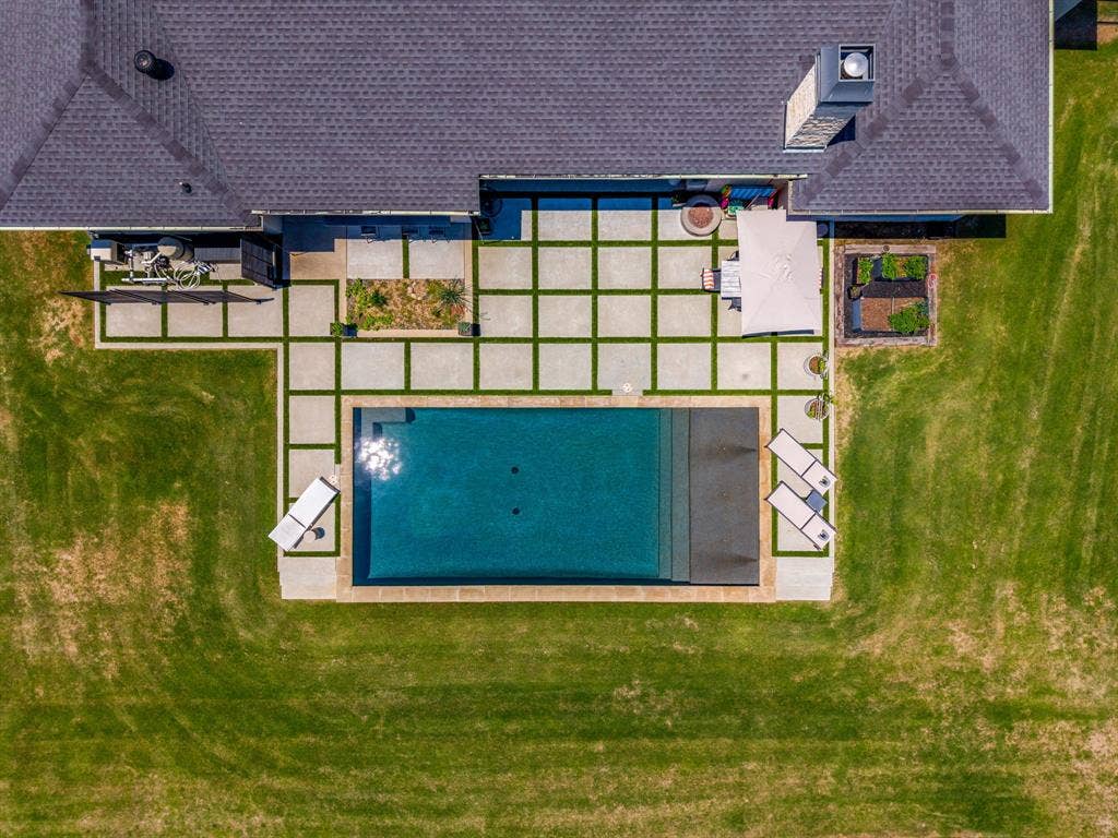 6372 Rigel Road, Godley, TX 76044 6372 Rigel Road, Godley, TX 76044