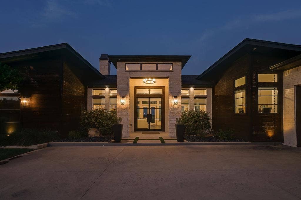 6372 Rigel Road, Godley, TX 76044 6372 Rigel Road, Godley, TX 76044