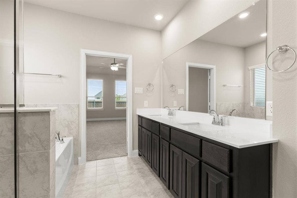 4381 Noble-Primary Suite-3