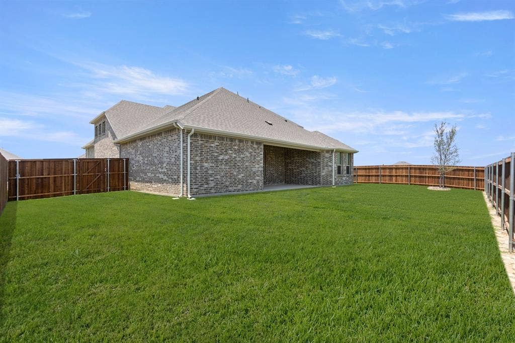 4381 Noble-Back-2