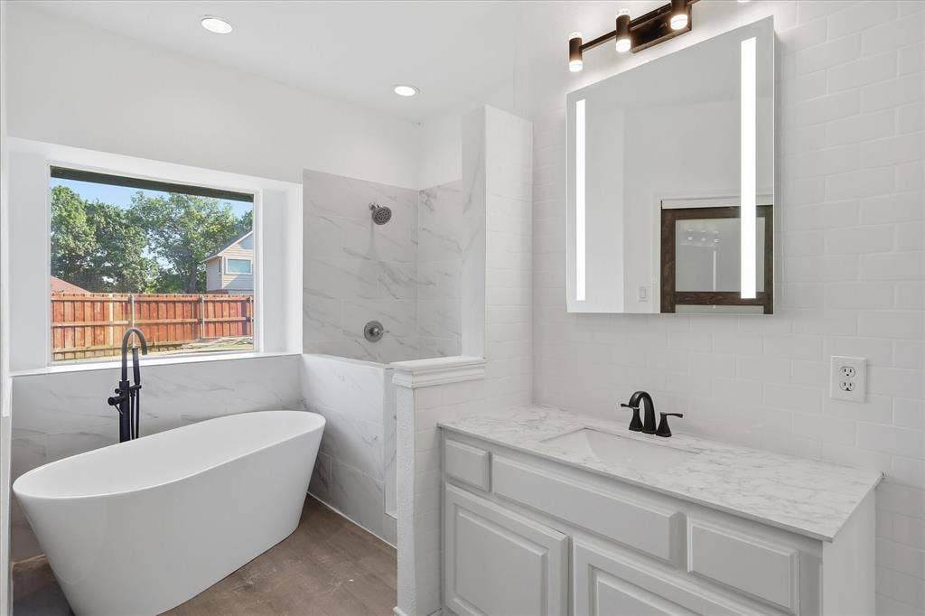 1904 Brabant Drive, Plano, TX 75025 1904 Brabant Drive, Plano, TX 75025