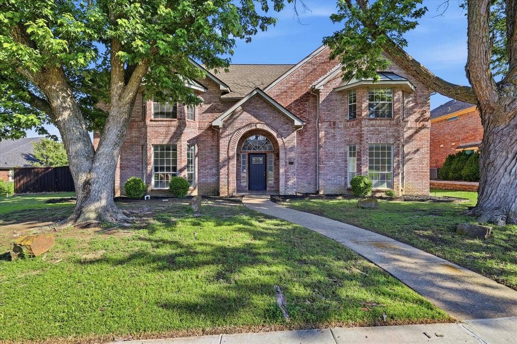 1904 Brabant Drive, Plano, TX 75025 1904 Brabant Drive, Plano, TX 75025