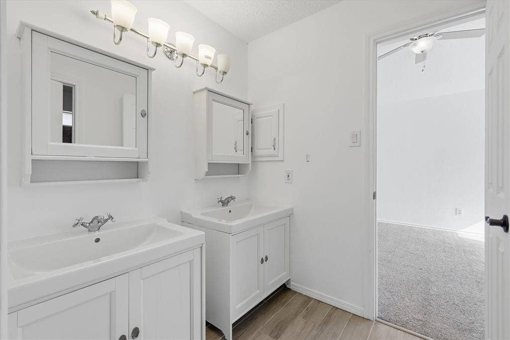 1904 Brabant Drive, Plano, TX 75025 1904 Brabant Drive, Plano, TX 75025