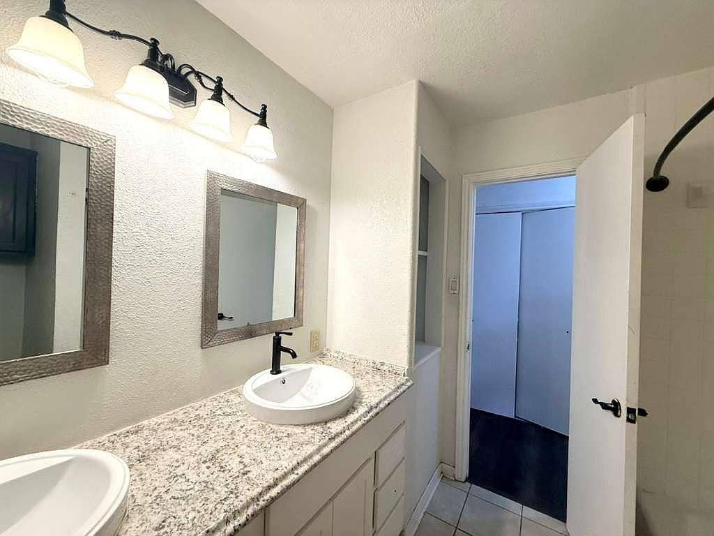 1805 Bristol Cove, Plano, TX 75074 1805 Bristol Cove, Plano, TX 75074