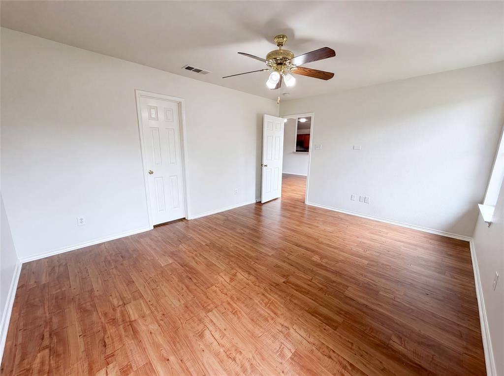 5432 Nuthatch Street, Dallas, TX 75236 5432 Nuthatch Street, Dallas, TX 75236