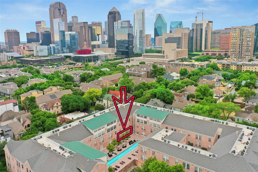 Property photo for 2305 Worthington Street, #114, Dallas, TX
