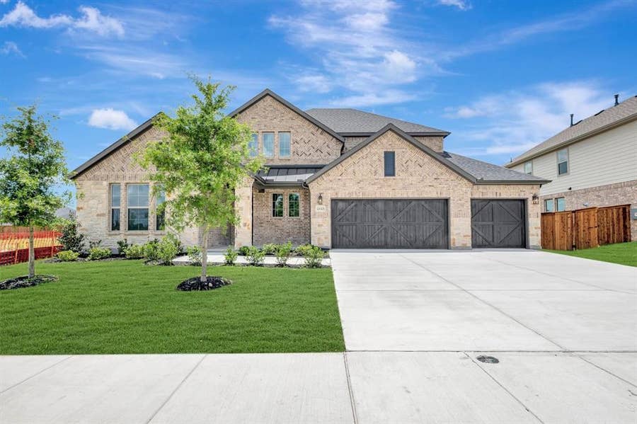 Property photo for 4848 Cedar Bluff Trail, Midlothian, TX
