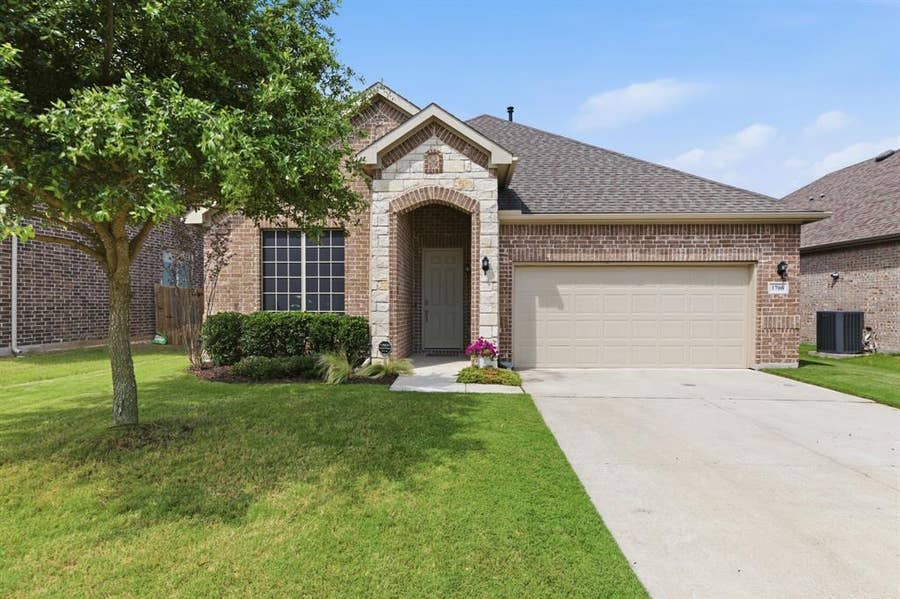 Property photo for 1706 Vine Brook Road, Wylie, TX