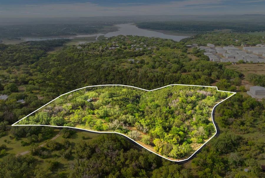 Property photo for 525 Soda Creek Road, Spicewood, TX
