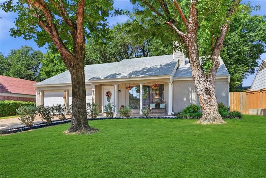 Property photo for 4317 Winchester Court, Grand Prairie, TX