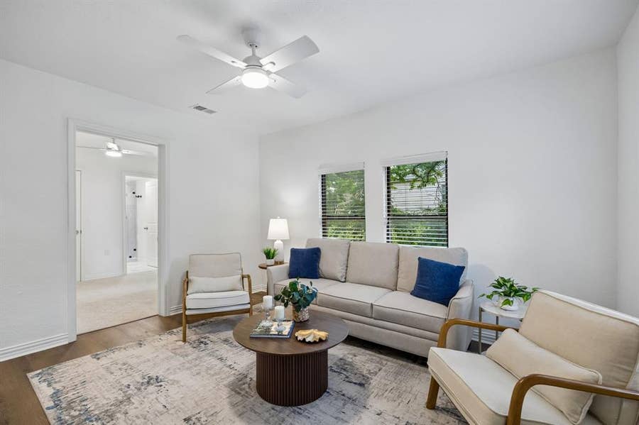Property photo for 806 N Ruddell Street, Denton, TX