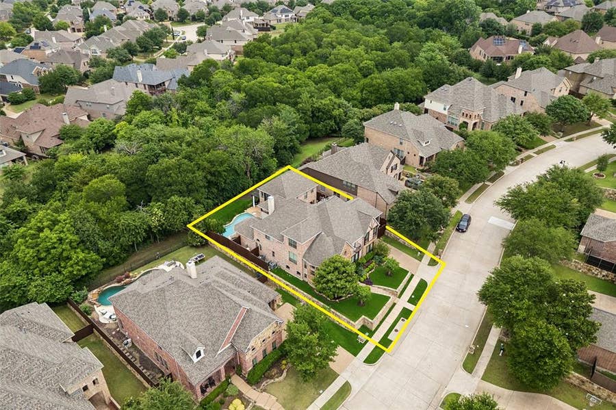 Property photo for 1522 Bellnap Drive, Allen, TX