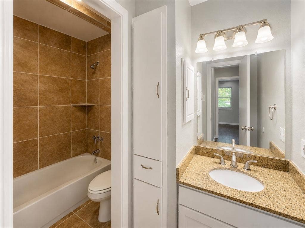 2624 Custer Parkway, #A, Richardson, TX 75080 2624 Custer Parkway, #A, Richardson, TX 75080
