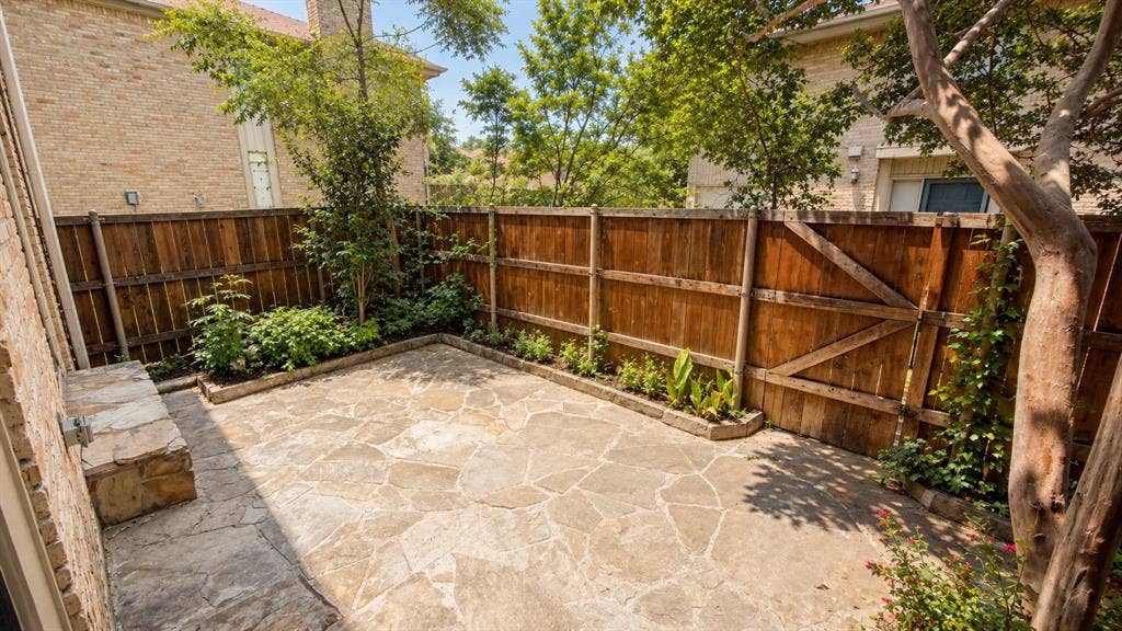 2624 Custer Parkway, #A, Richardson, TX 75080 2624 Custer Parkway, #A, Richardson, TX 75080