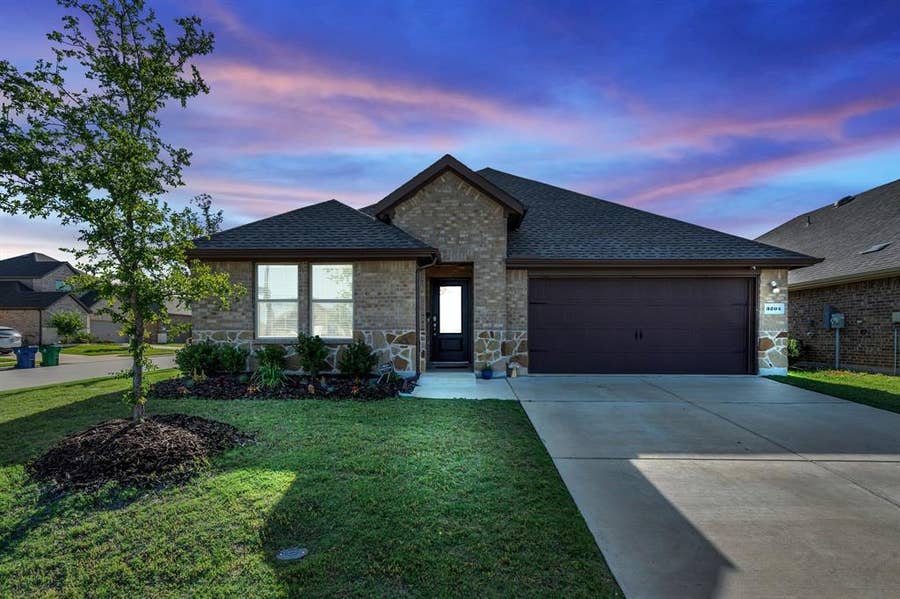 Property photo for 3204 Peacock Lane, Celina, TX