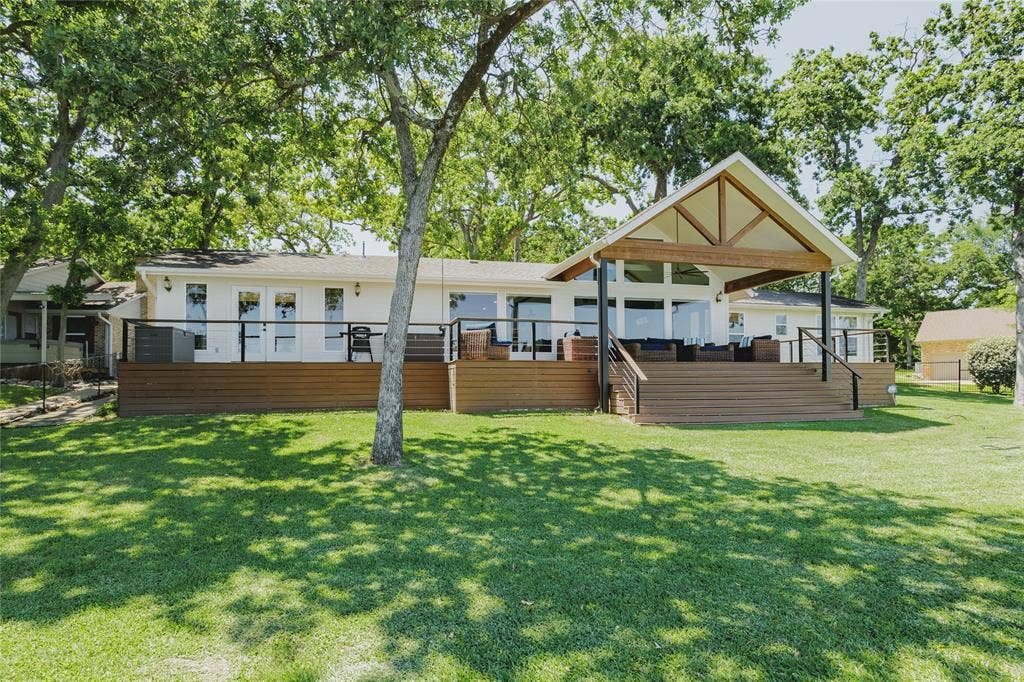 1716 Luau Court, Tool, TX 75143 1716 Luau Court, Tool, TX 75143