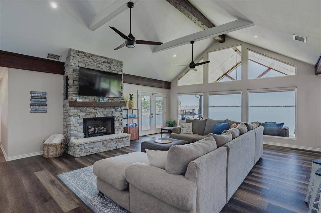 1716 Luau Court, Tool, TX 75143 1716 Luau Court, Tool, TX 75143