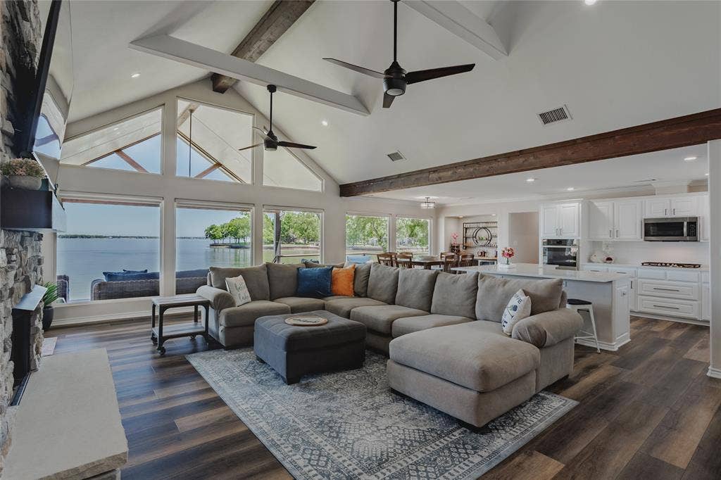 1716 Luau Court, Tool, TX 75143 1716 Luau Court, Tool, TX 75143