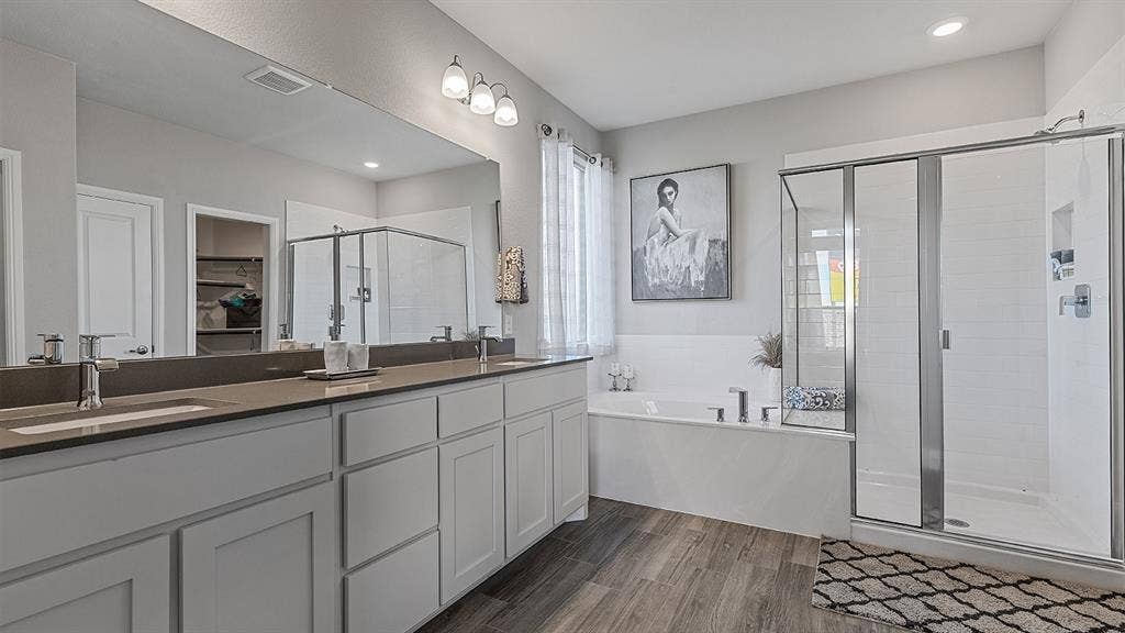 6869 BRAHMAN Drive, Arlington, TX 76001 6869 BRAHMAN Drive, Arlington, TX 76001