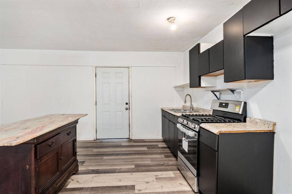 1623 Fresno Street, Dallas, TX 75217 1623 Fresno Street, Dallas, TX 75217