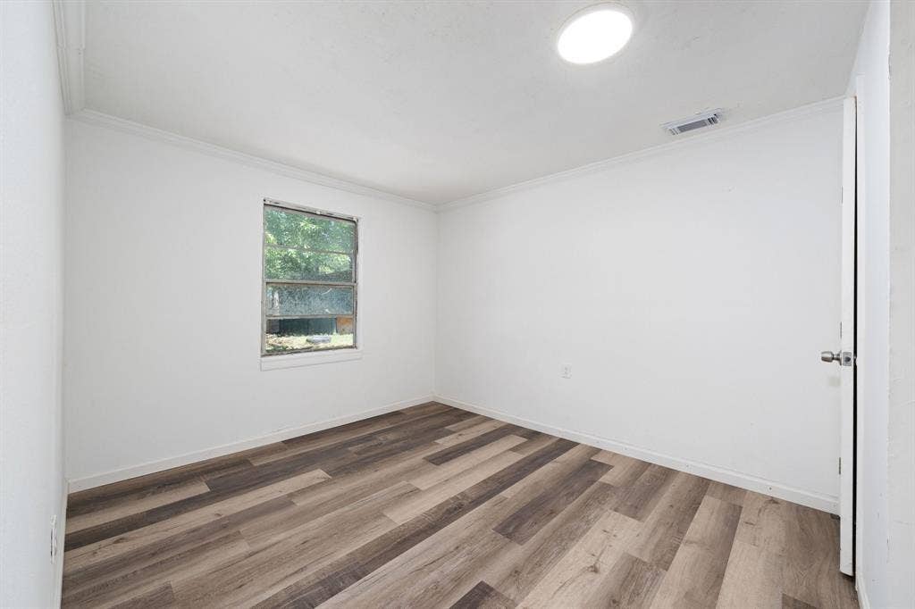 1623 Fresno Street, Dallas, TX 75217 bedroom 6