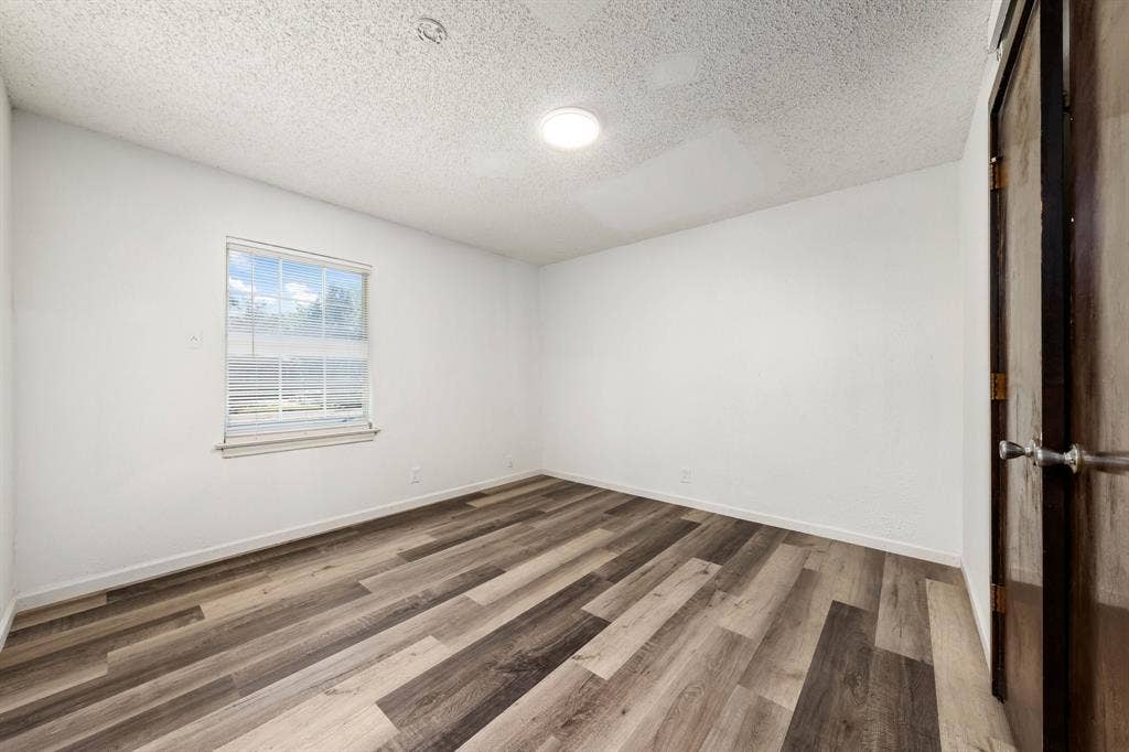 1623 Fresno Street, Dallas, TX 75217 bedroom 3