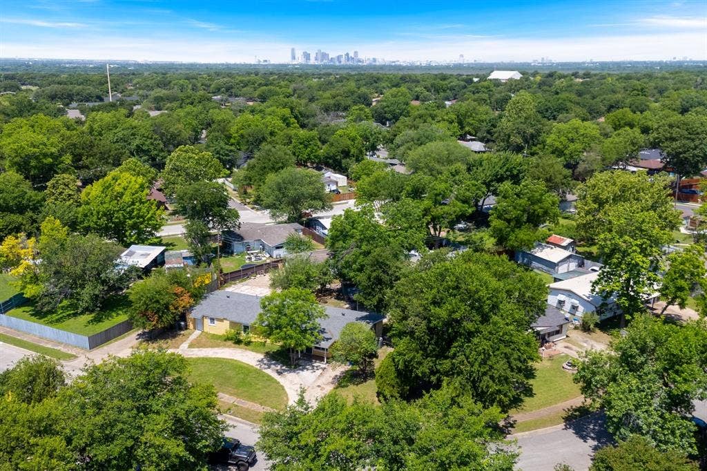 1623 Fresno Street, Dallas, TX 75217 1623 Fresno Street, Dallas, TX 75217