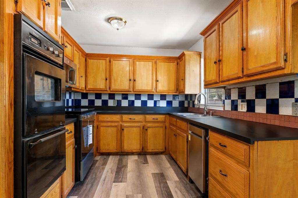 1623 Fresno Street, Dallas, TX 75217 1623 Fresno Street, Dallas, TX 75217
