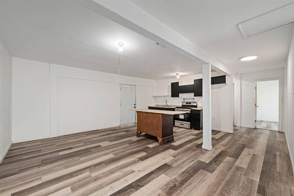 1623 Fresno Street, Dallas, TX 75217 1623 Fresno Street, Dallas, TX 75217