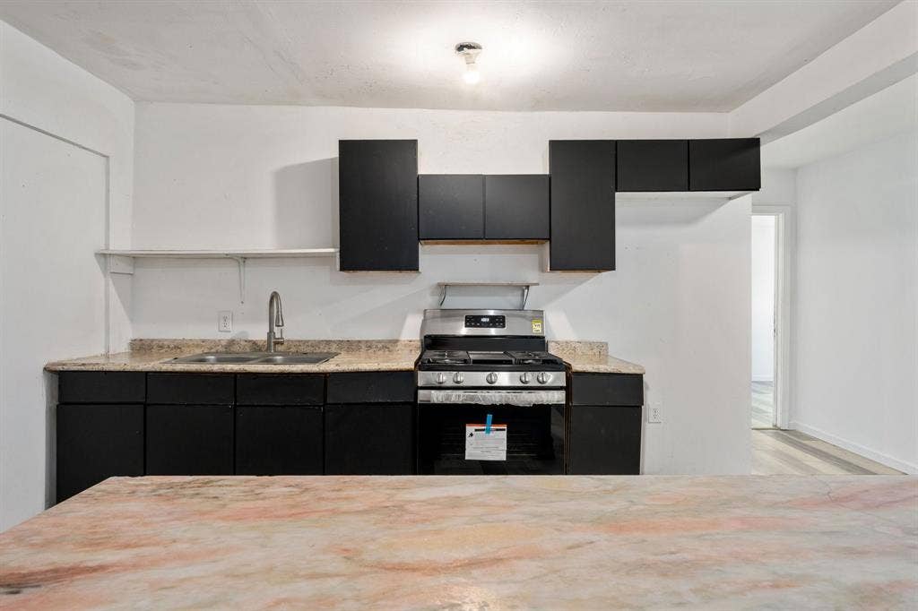 1623 Fresno Street, Dallas, TX 75217 1623 Fresno Street, Dallas, TX 75217