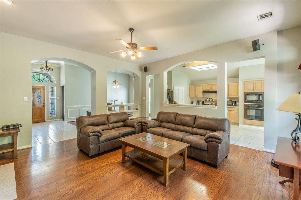 5022 Sandestin Court, Garland, TX 75044 5022 Sandestin Court, Garland, TX 75044