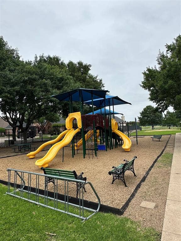 5022 Sandestin Court, Garland, TX 75044 Amenities