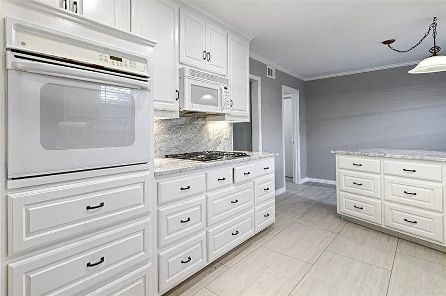 Property photo for 614 Brookfield Drive, Garland, TX