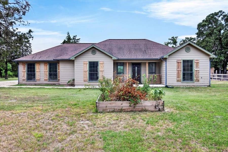 Property photo for 16001 County Road 4052, Kemp, TX