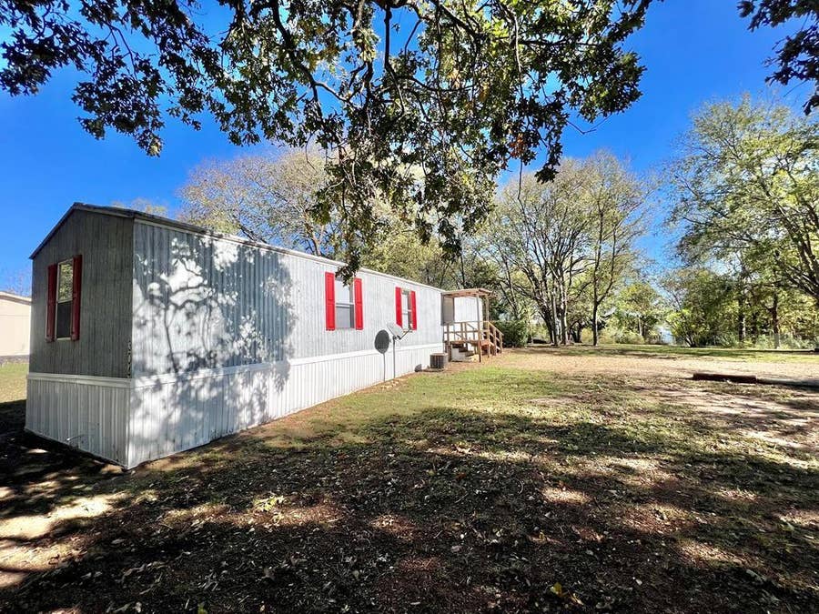 Property photo for 304 Wildwind Street, Gun Barrel City, TX