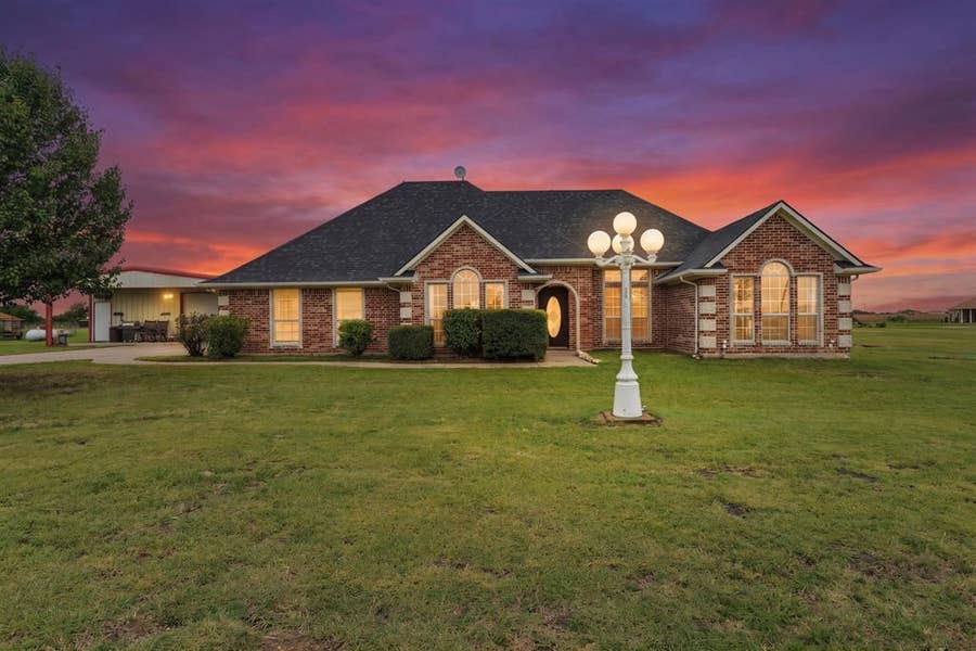Property photo for 4106 Fox Run, Caddo Mills, TX