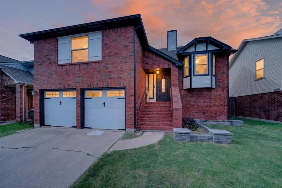 Property photo for 771 Eiffel Drive, Plano, TX
