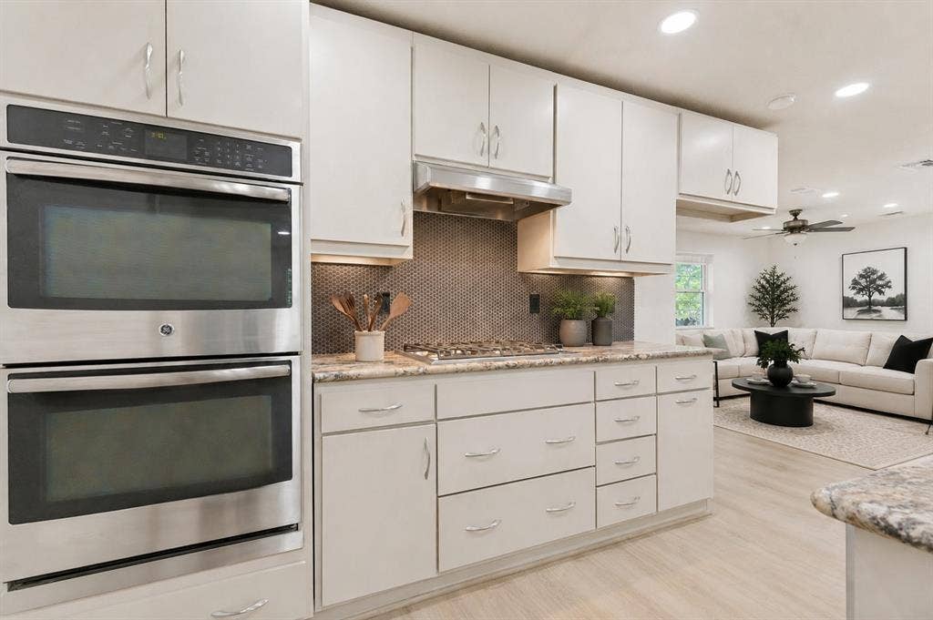 5113 Nadine Drive, Haltom City, TX 76117 5113 Nadine Drive, Haltom City, TX 76117