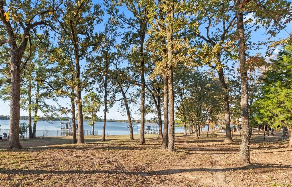 6001 Melba Drive, Malakoff, TX 75148 Peaceful country setting with mature shade trees