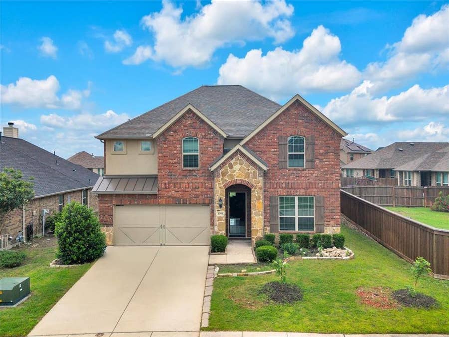 Property photo for 1302 Torrington Lane, Forney, TX
