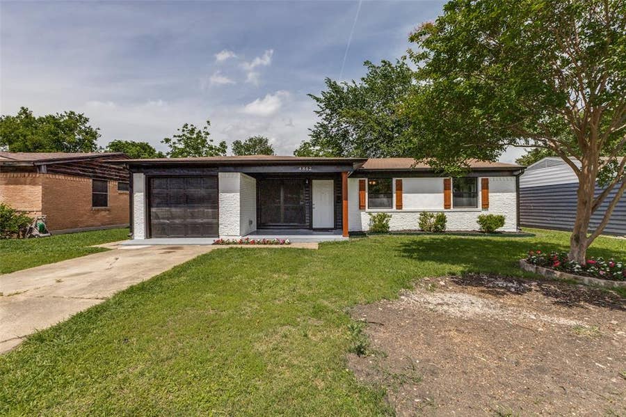 Property photo for 4862 Bedford Drive, Mesquite, TX