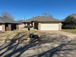 4211 Meadow Park Drive, Arlington, TX 76017 4211 Meadow Park Drive, Arlington, TX 76017