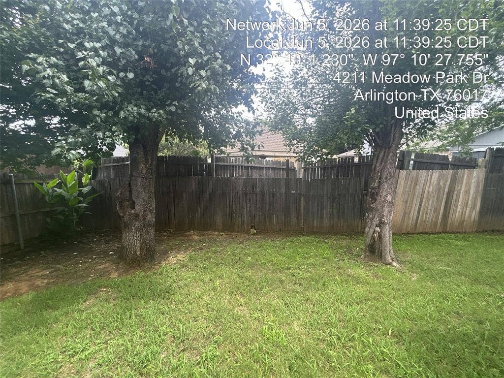 4211 Meadow Park Drive, Arlington, TX 76017 4211 Meadow Park Drive, Arlington, TX 76017