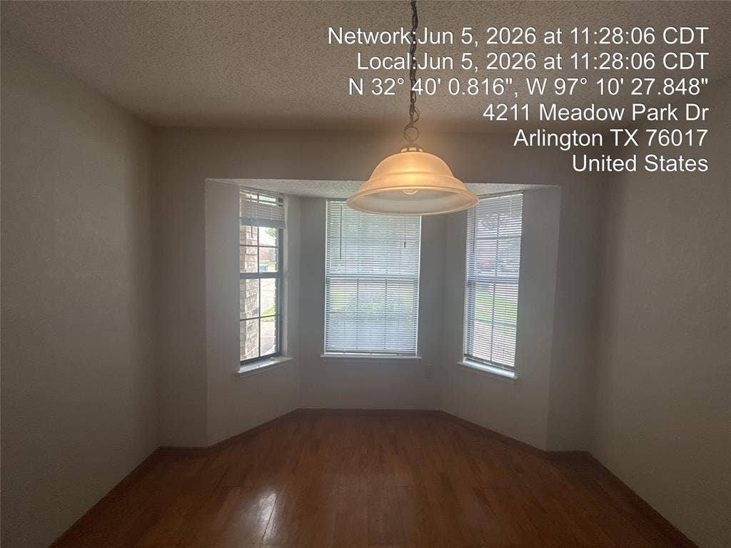 4211 Meadow Park Drive, Arlington, TX 76017 4211 Meadow Park Drive, Arlington, TX 76017