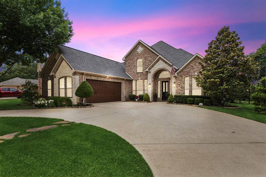 Property photo for 8517 Navigation Drive, Rowlett, TX