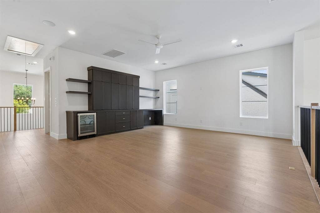 6402 Kenwood Avenue, Dallas, TX 75214 6402 Kenwood Avenue, Dallas, TX 75214