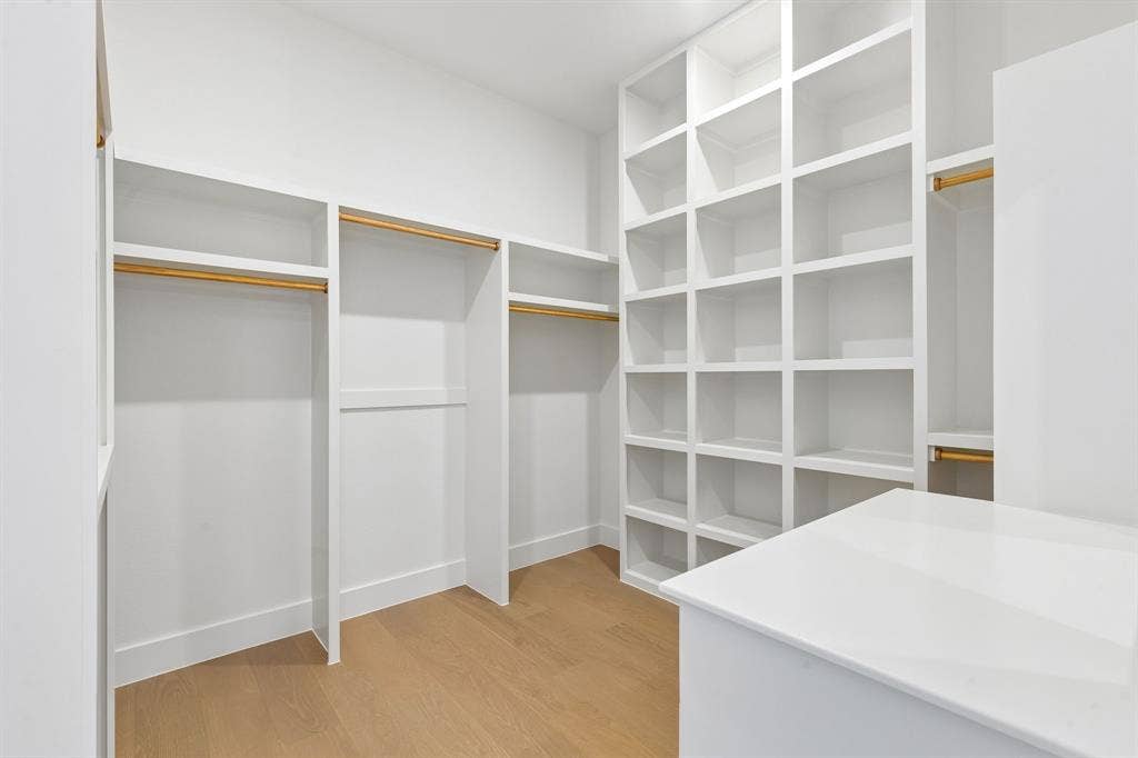 6402 Kenwood Avenue, Dallas, TX 75214 6402 Kenwood Avenue, Dallas, TX 75214
