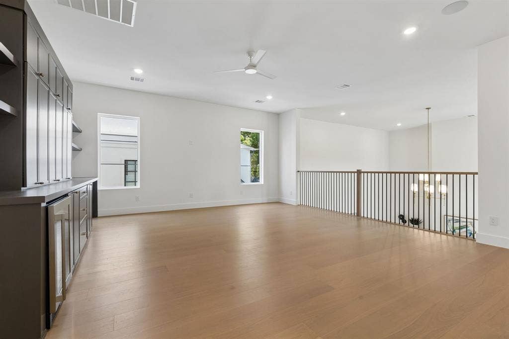 6402 Kenwood Avenue, Dallas, TX 75214 6402 Kenwood Avenue, Dallas, TX 75214